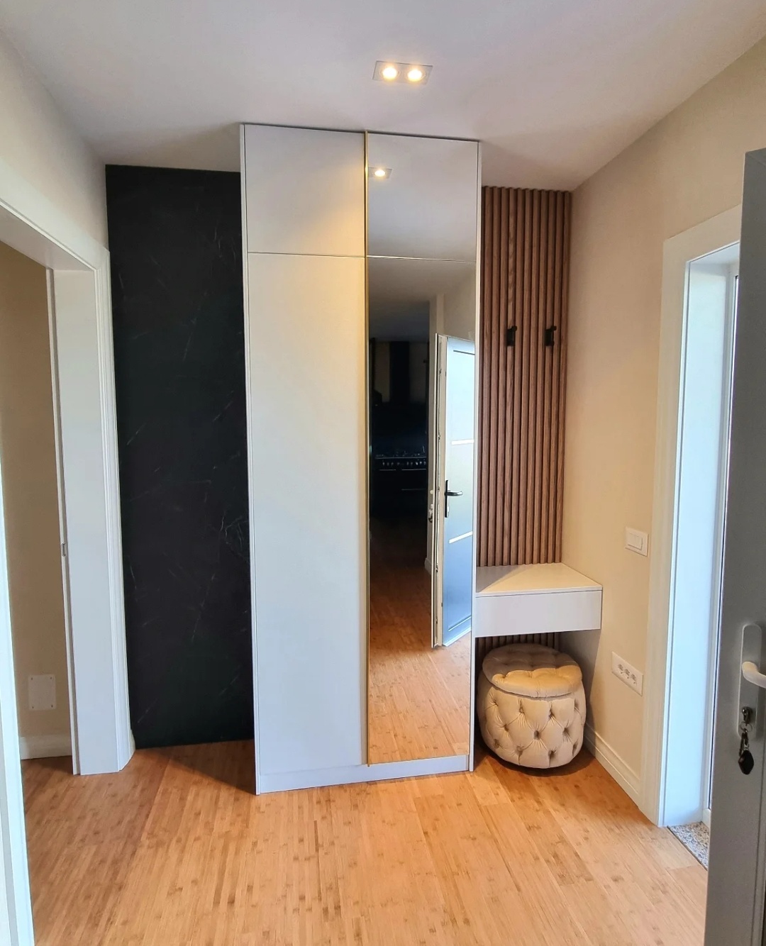 Dhomë Gjumi Bashkëkohore